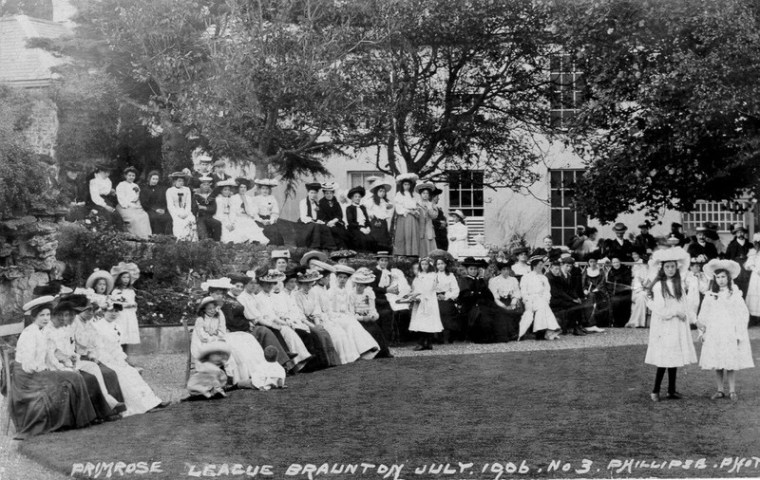 Primrose League Fete, St. Brannocks House, 1906, Braunton; Photographer: Philips; 1906; 413
