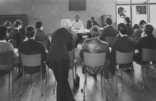 Brown visit. Image courtesy of Gary Foley, www.kooriweb.org